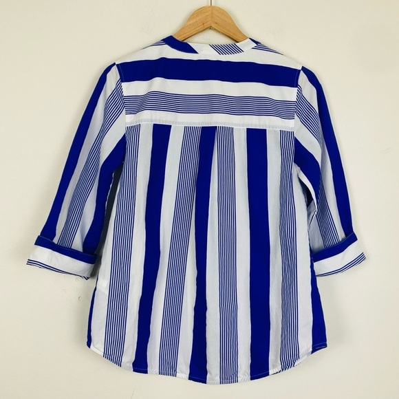 J. Crew classic blue and white striped button front long sleeve top. Size XXS - Picture 3 of 6